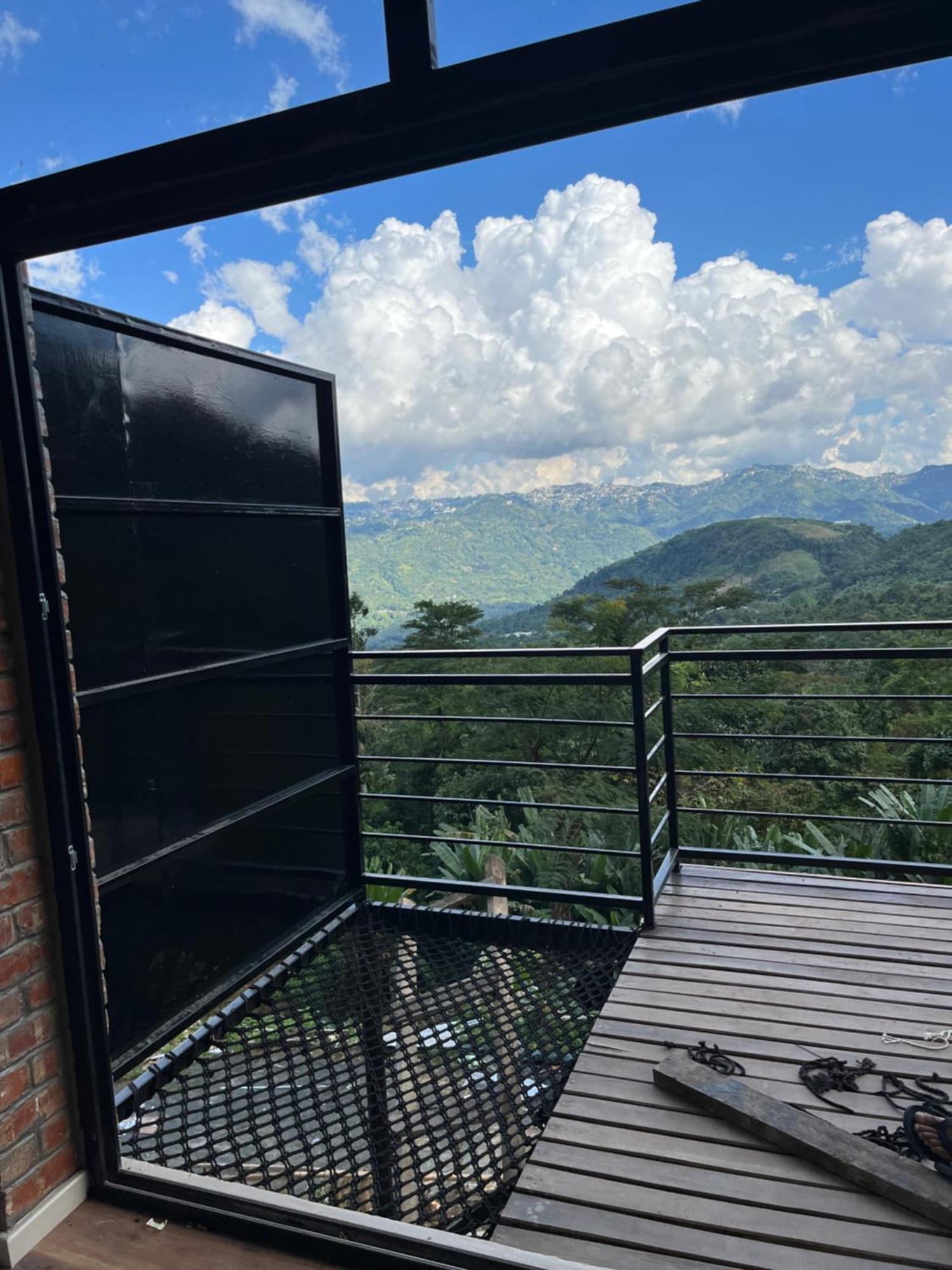 Cave Hill By Ferns Hotel Āīzawl Kültér fotó