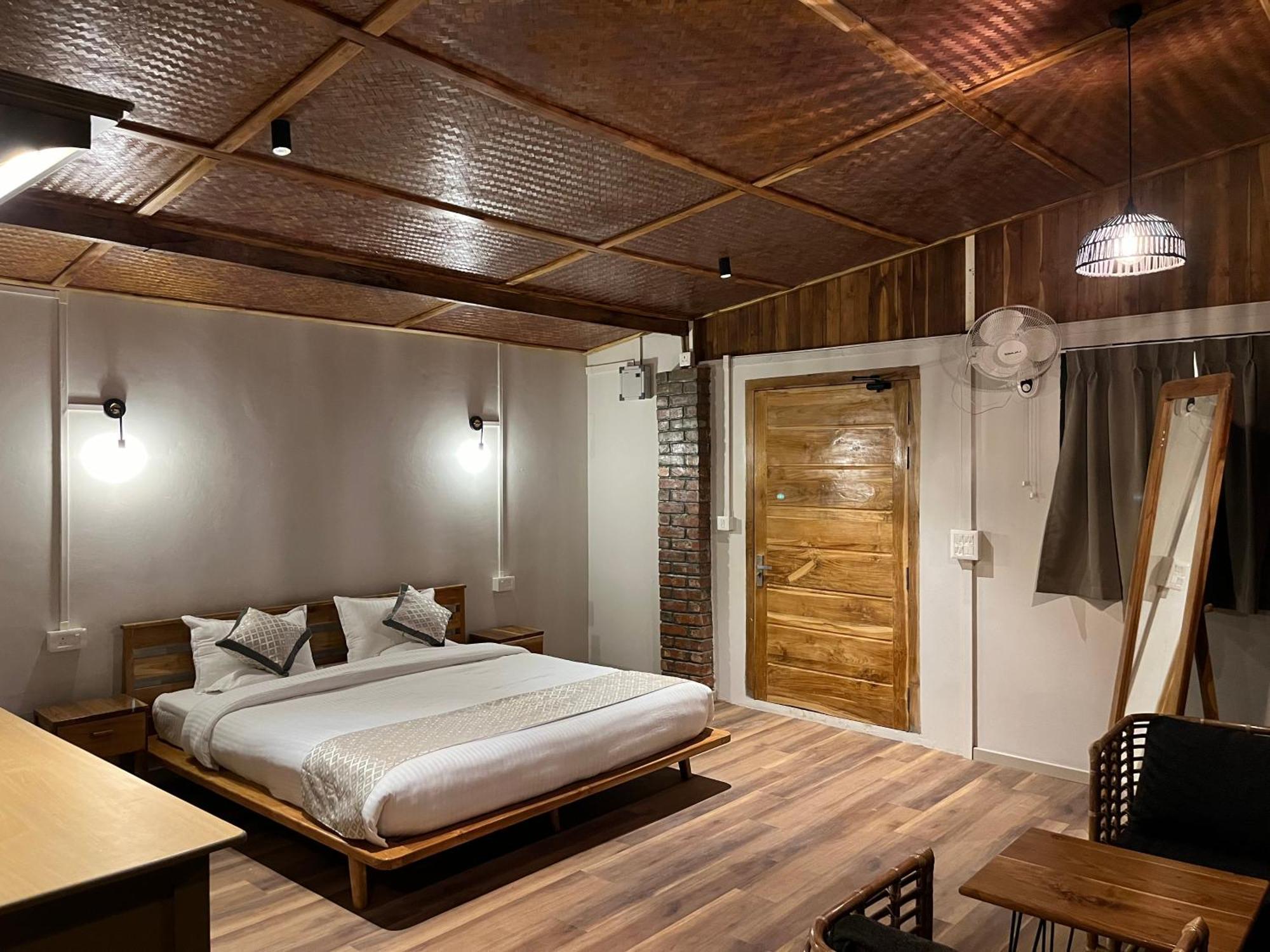 Cave Hill By Ferns Hotel Āīzawl Kültér fotó